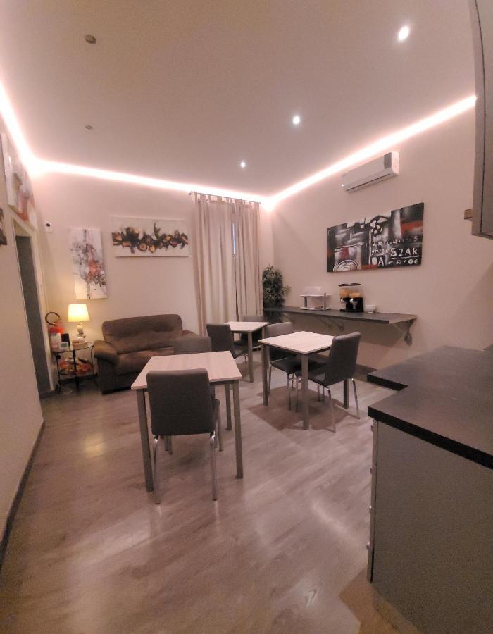 Romantic Dreams Sistina Guest House מראה חיצוני תמונה