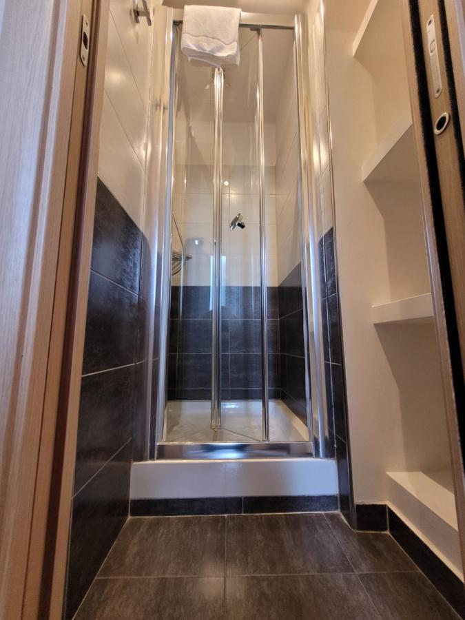 Romantic Dreams Sistina Guest House מראה חיצוני תמונה